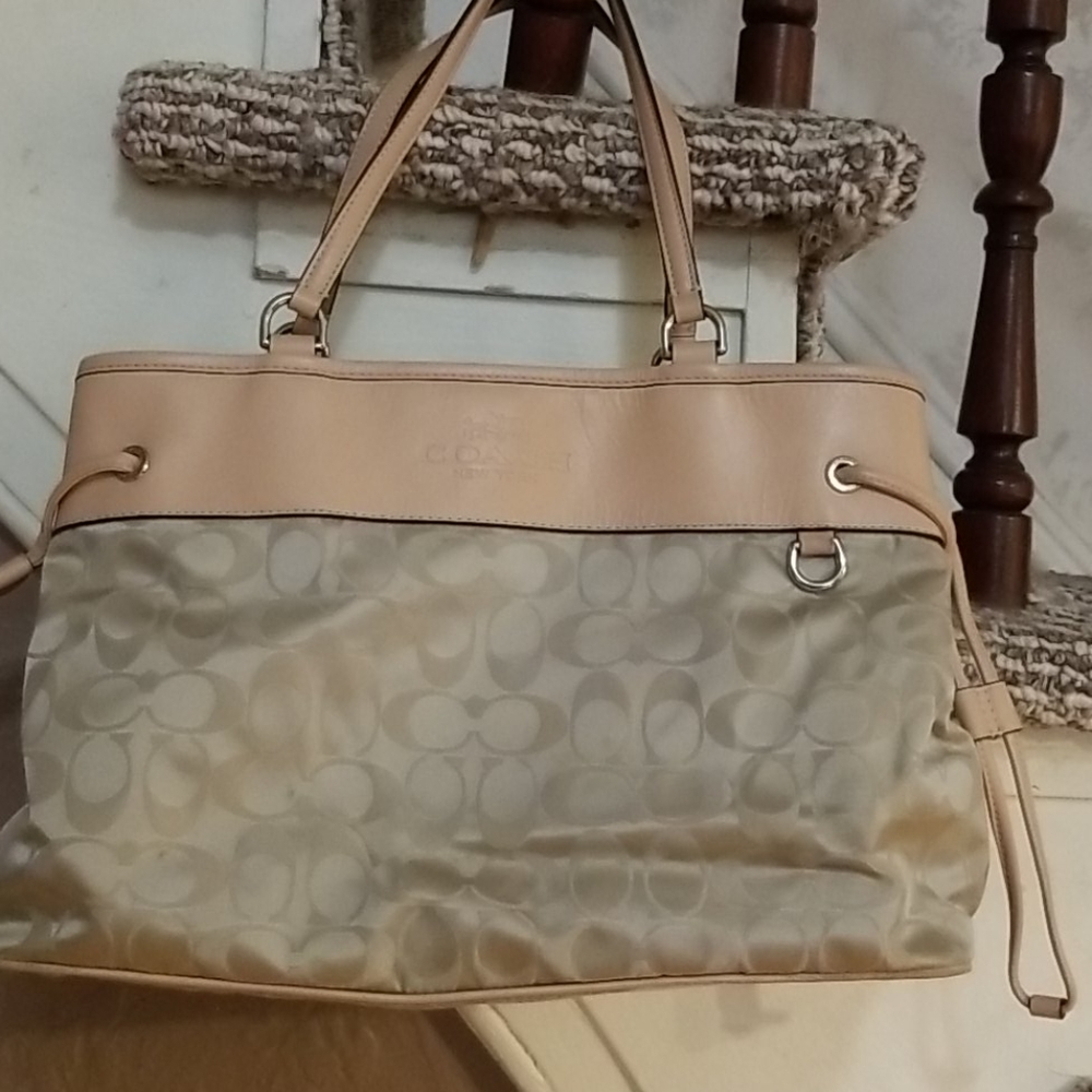Coach purse